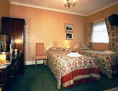 фото отеля Farthings Guest House