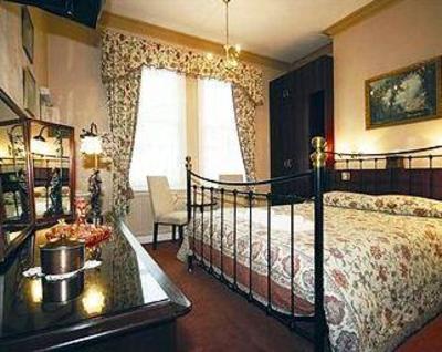 фото отеля Farthings Guest House