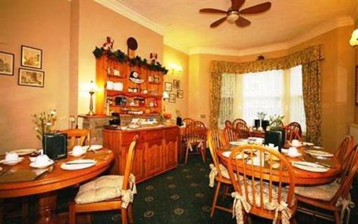 фото отеля Farthings Guest House