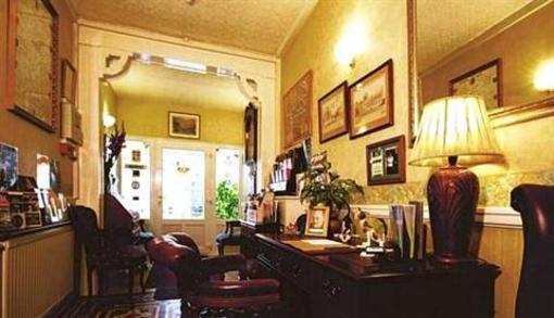 фото отеля Farthings Guest House