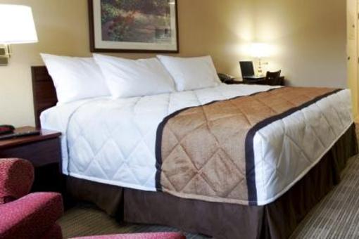 фото отеля Extended Stay Deluxe Richmond - I-64 - West Broad Street