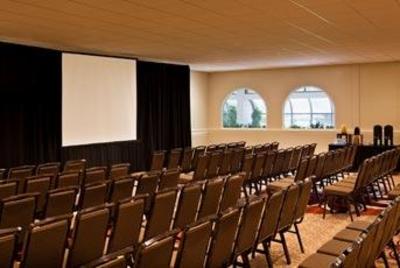 фото отеля Sheraton Tampa East Hotel
