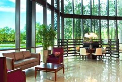 фото отеля Sheraton Tampa East Hotel