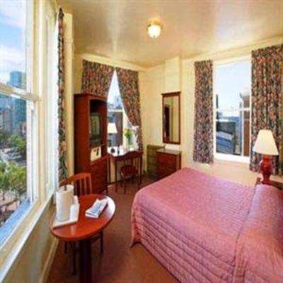 фото отеля Renoir Hotel