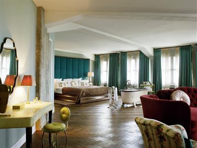 фото отеля Soho House Berlin