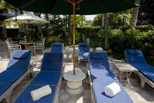 фото отеля Almond Tree Inn