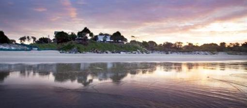 фото отеля Blue Water on the Beach Villas Byron Bay