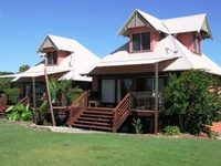 Blue Water on the Beach Villas Byron Bay