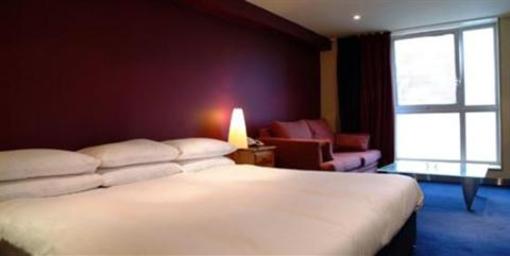 фото отеля Brunswick Hotel Glasgow