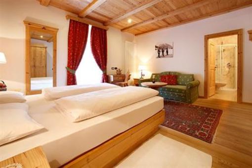 фото отеля Hotel Corona Selva Di Val Gardena