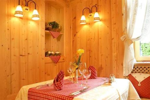 фото отеля Hotel Corona Selva Di Val Gardena
