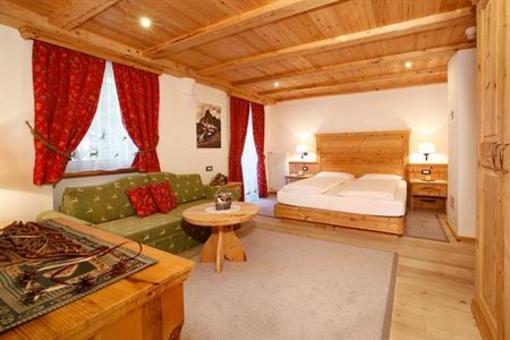 фото отеля Hotel Corona Selva Di Val Gardena