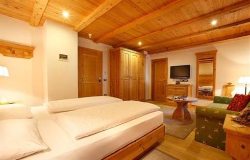 фото отеля Hotel Corona Selva Di Val Gardena