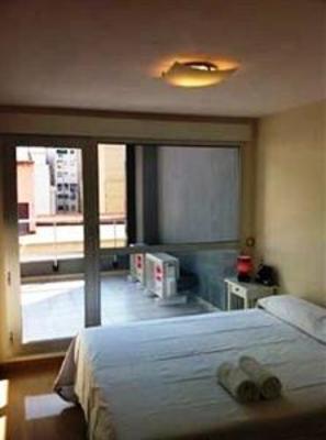 фото отеля Central Station Apartments Alicante