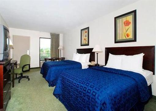 фото отеля Comfort Inn Charleston