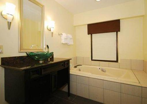 фото отеля Comfort Inn Charleston