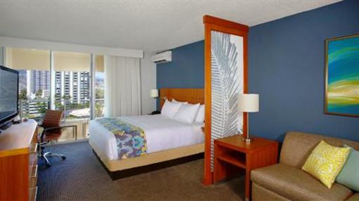 фото отеля Hyatt Place Waikiki Beach