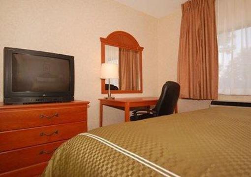 фото отеля Comfort Suites Southwest Lakewood (Colorado)