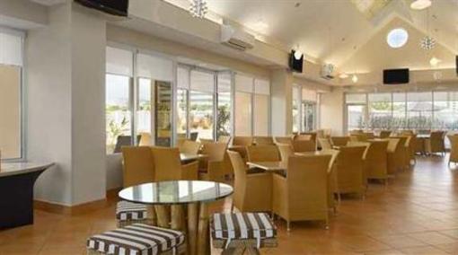 фото отеля Embassy Suites Tampa Airport/Westshore