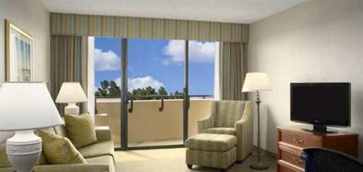 фото отеля Embassy Suites Tampa Airport/Westshore