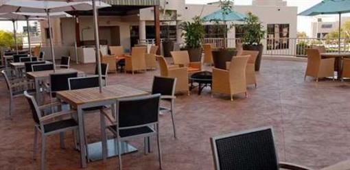 фото отеля Embassy Suites Tampa Airport/Westshore