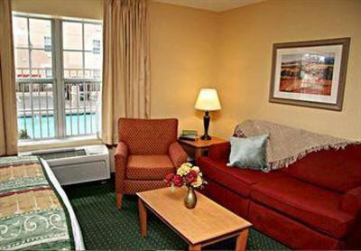 фото отеля SpringHill Suites Phoenix Metrocenter Mall I-17