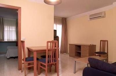 фото отеля Costamar Apartments