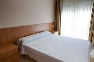 фото отеля Costamar Apartments