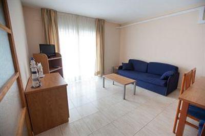 фото отеля Costamar Apartments