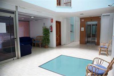 фото отеля Costamar Apartments