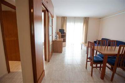 фото отеля Costamar Apartments