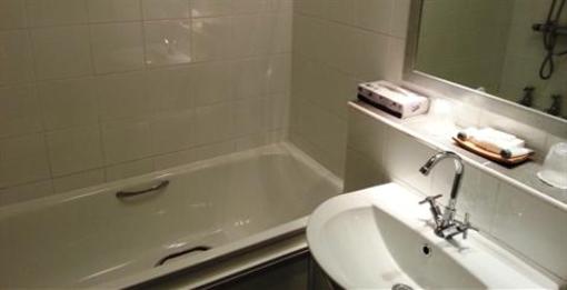 фото отеля The Honest Lawyer Hotel Croxdale Durham