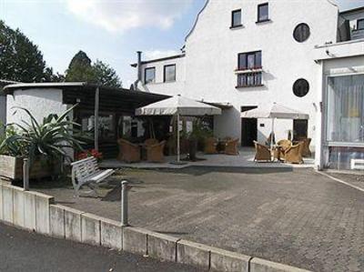 фото отеля Parkhotel Saint Georg Cologne