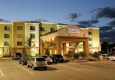 фото отеля Fairfield Inn & Suites Melbourne