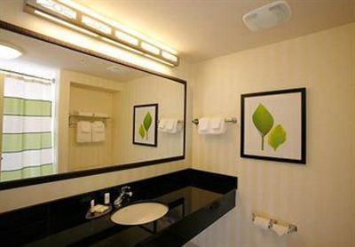 фото отеля Fairfield Inn & Suites Melbourne