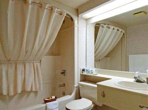 фото отеля Comfort Inn Magnetic Hill