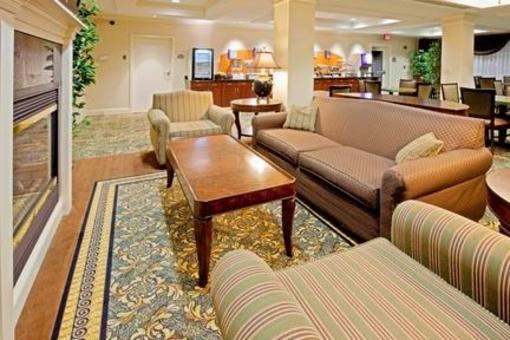 фото отеля Holiday Inn Express Hotel & Suites Binghamton University Vestal