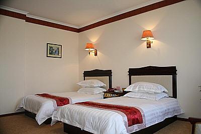 фото отеля The Bog-Garden Hotel Lhasa