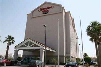 фото отеля Hampton Inn by Hilton Torreon-Airport Galerias