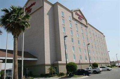 фото отеля Hampton Inn by Hilton Torreon-Airport Galerias