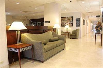 фото отеля Hampton Inn by Hilton Torreon-Airport Galerias