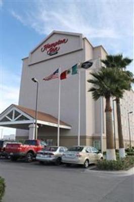 фото отеля Hampton Inn by Hilton Torreon-Airport Galerias