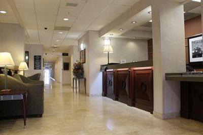 фото отеля Hampton Inn by Hilton Torreon-Airport Galerias