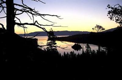 фото отеля Embassy Suites Lake Tahoe Resort