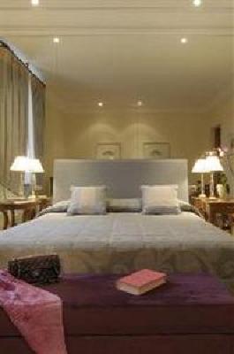 фото отеля Aldrovandi Villa Borghese