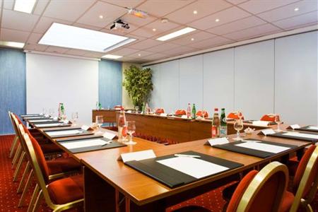 фото отеля Holiday Inn Express Lille Centre