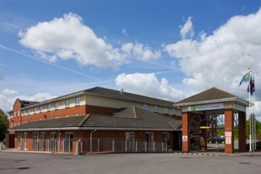 фото отеля Holiday Inn Express Gloucester South