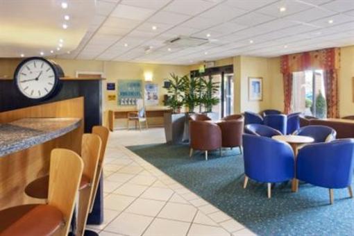 фото отеля Holiday Inn Express Gloucester South