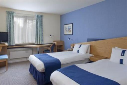 фото отеля Holiday Inn Express Gloucester South