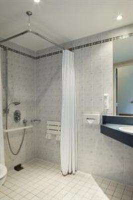фото отеля Holiday Inn Express Gloucester South